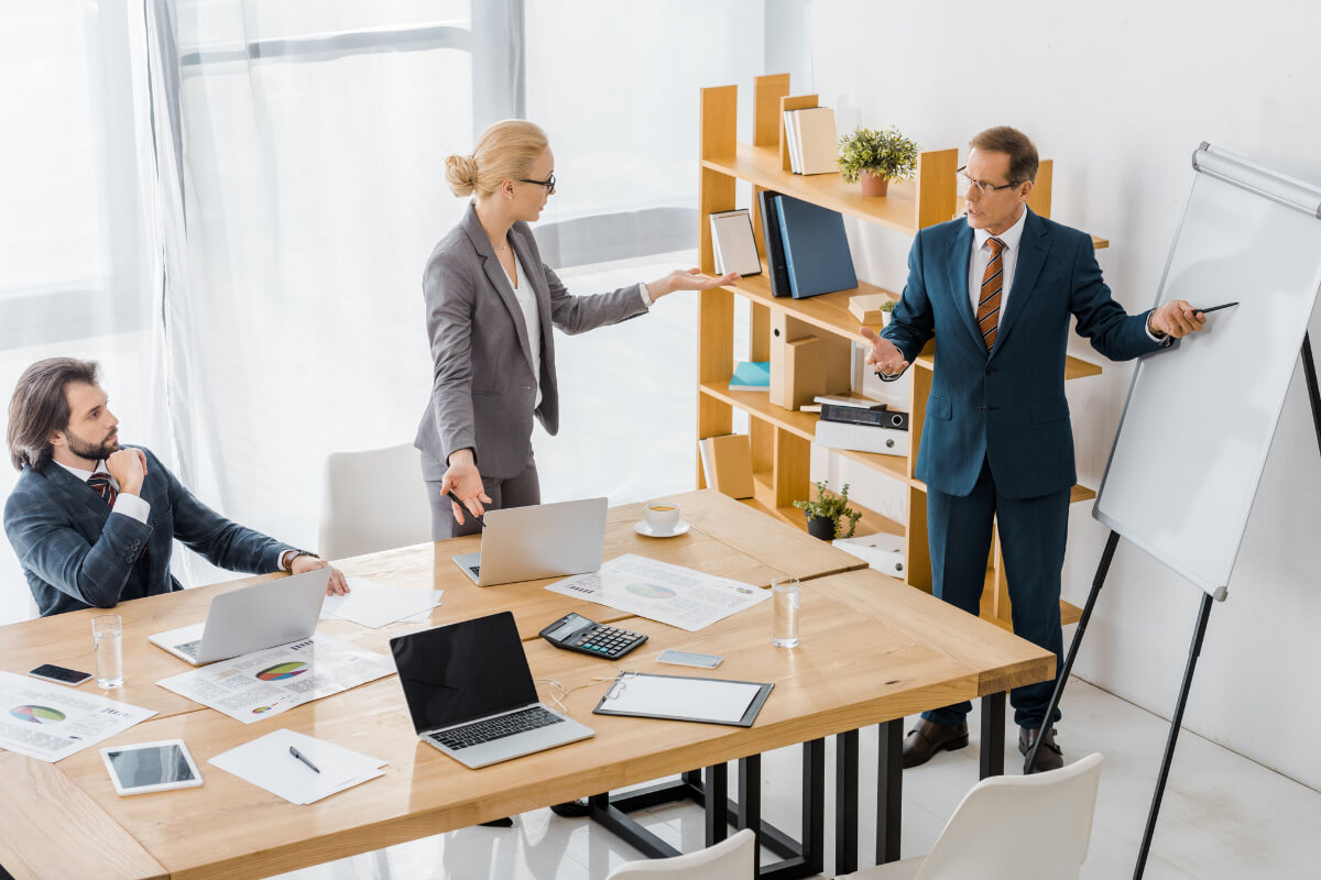 what is a strata committee